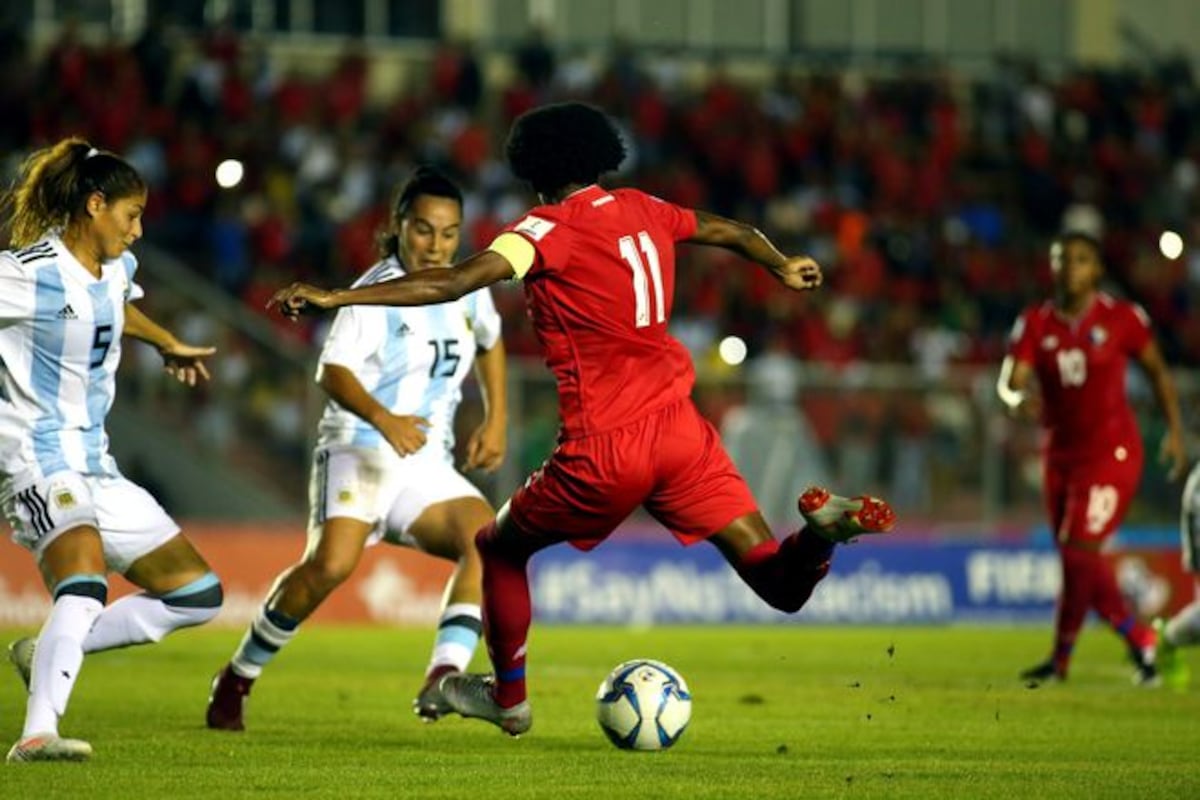Sele femenina empata con Argentina en el Rommel