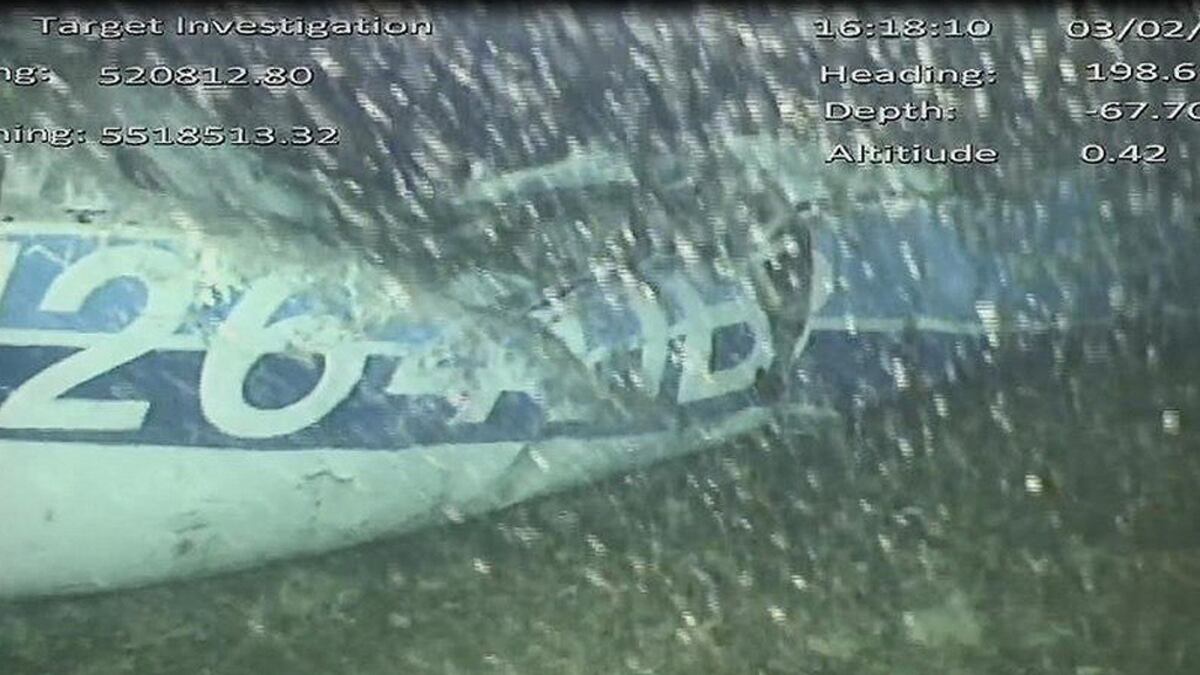 Piloto abandona curso. La nueva polémica en el caso del futbolista Emiliano Sala