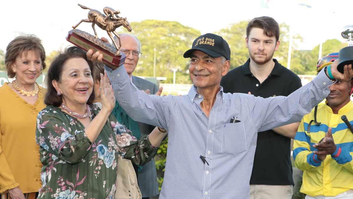 Doña Perfecta sigue invicta y pone la mira en la Triple Corona