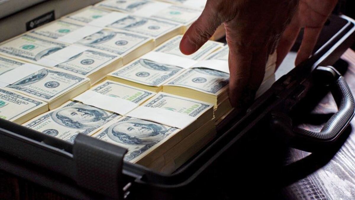 Desempleado que se encontró $500 mil rechazó recompensa y una casa nueva