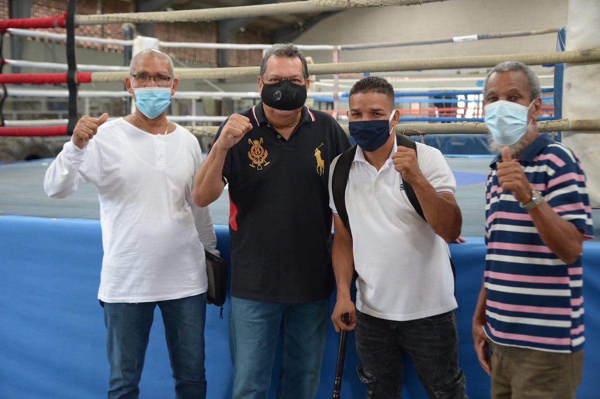 CMB le ‘tira la toalla’ a varios exboxeadores panameños