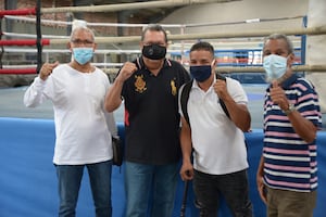 CMB le ‘tira la toalla’ a varios exboxeadores panameños