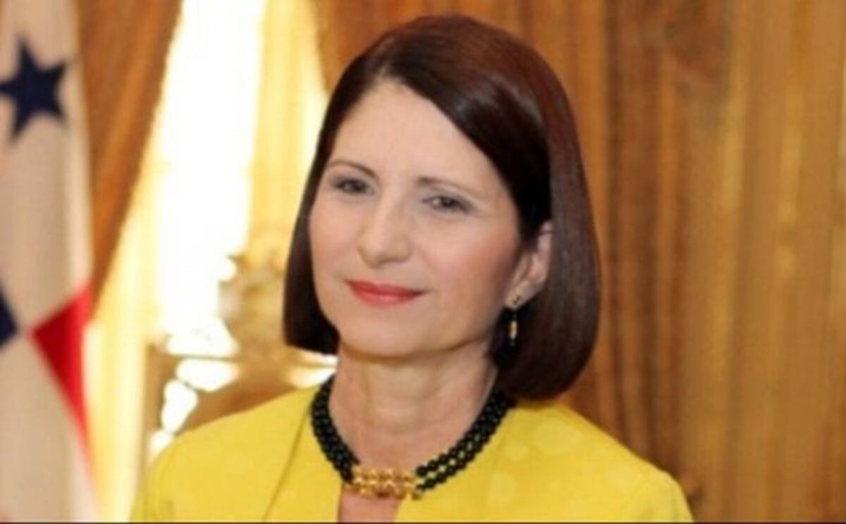 Esposa de expresidente Martinelli citada para declarar por caso de corrupción