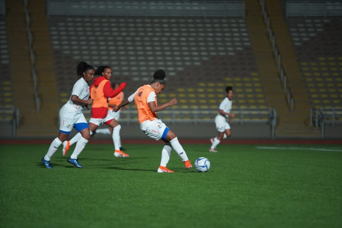 Suárez confiesa que pueden llegar mermados al debut ante Costa Rica