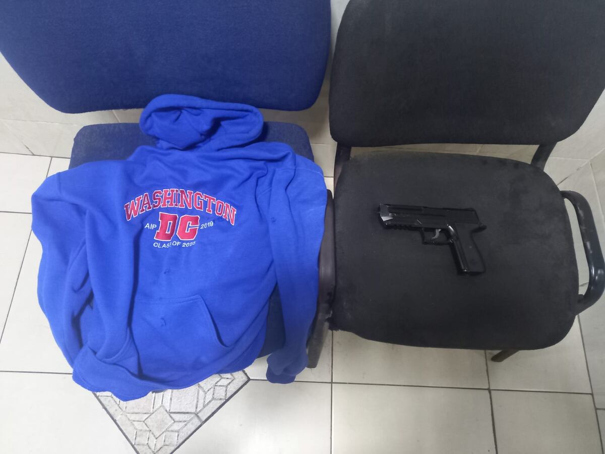 Aprehenden a dos ladrones en Hato Pintado, uno es menor de edad