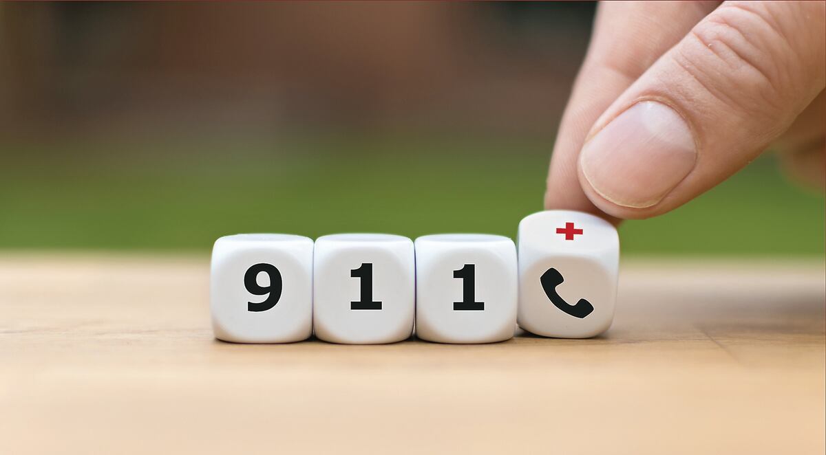 Llaman al 911 hasta porque se les acabó el papel higiénico