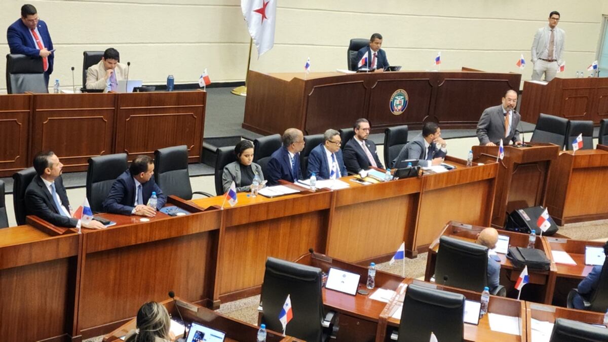 Jubilados exigen respuestas en medio del debate sobre la reforma CSS