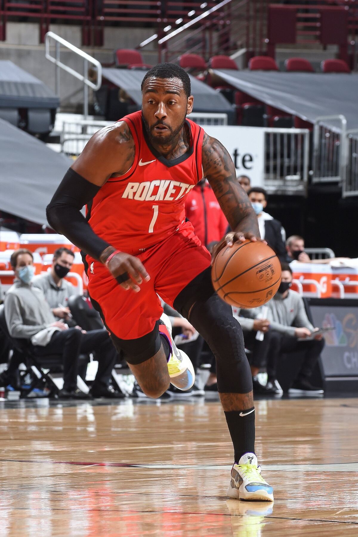 Varios jugadores de los Rockets en cuarentena tras un positivo con coronavirus