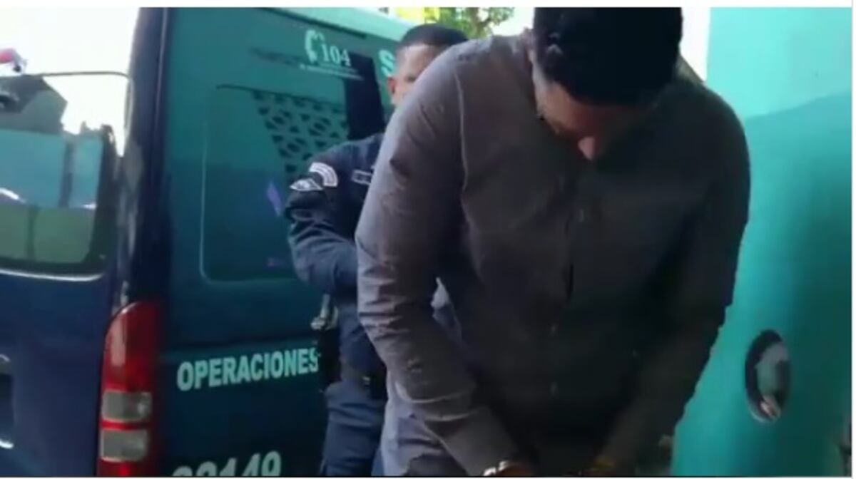 Con antecedentes.Legalizan aprehensión del 'roba Rolex'.Le imputan dobles cargos