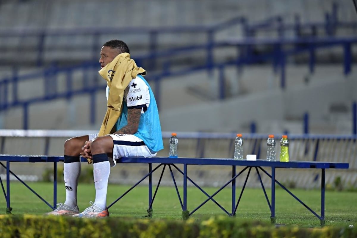 Gaby Torres no seguiría en los Pumas por ‘bajo desempeño’, reporta medio mexicano