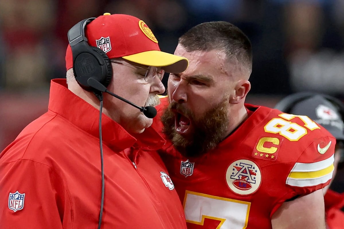 Tom Brady justifica empujón de Travis Kelce al entrenador de los Chiefs en el Super Bowl