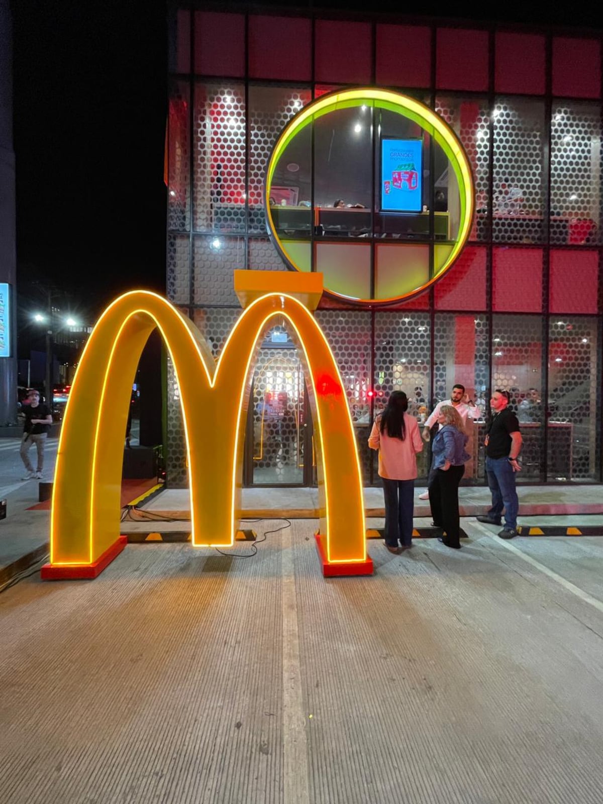 Marbella recibe el primer McDonald’s ‘Luna’ de América: diseño, eco y tecnología