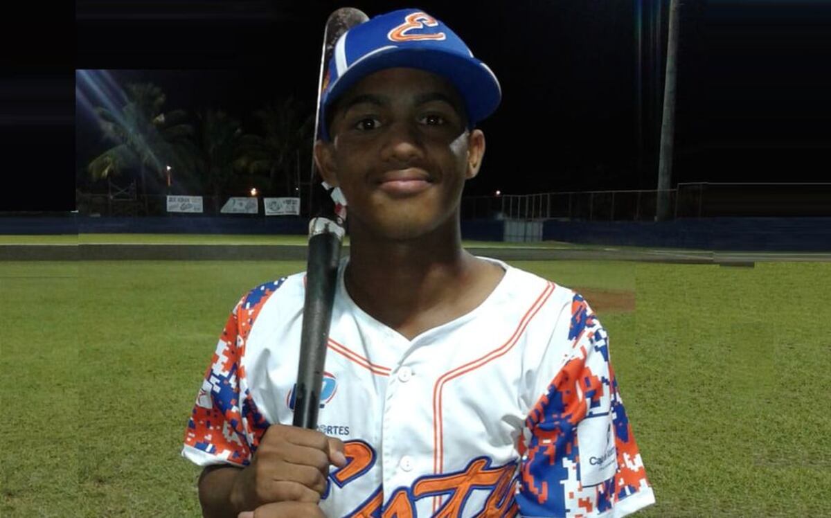 En su cumpleaños 15, Cholín le da triunfo a Este sobre Coclé en 11 episodios