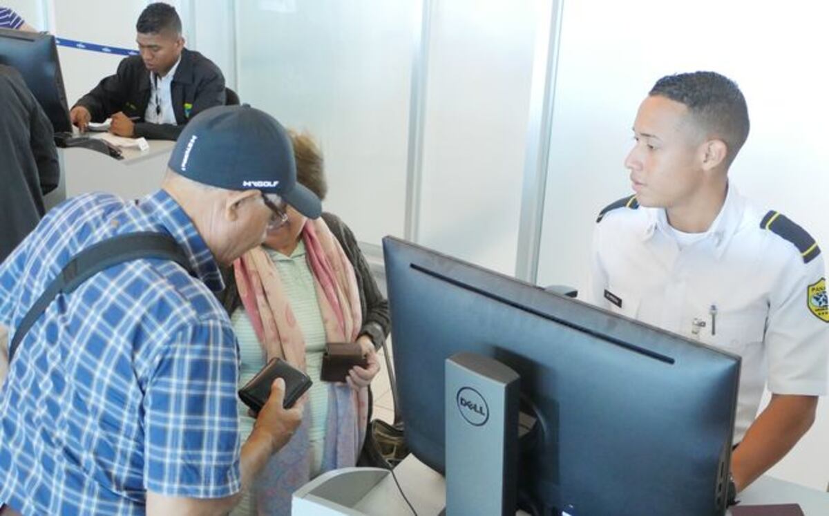 MEDIDAS MIGRATORIAS.Para residentes de la Unión Europea y ciudadanos de la India