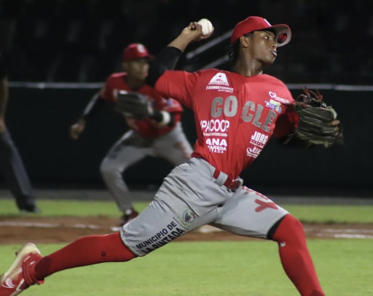 ¡Arranca la Ronda de 8 del Béisbol Juvenil! Con refuerzos y repetición instantánea