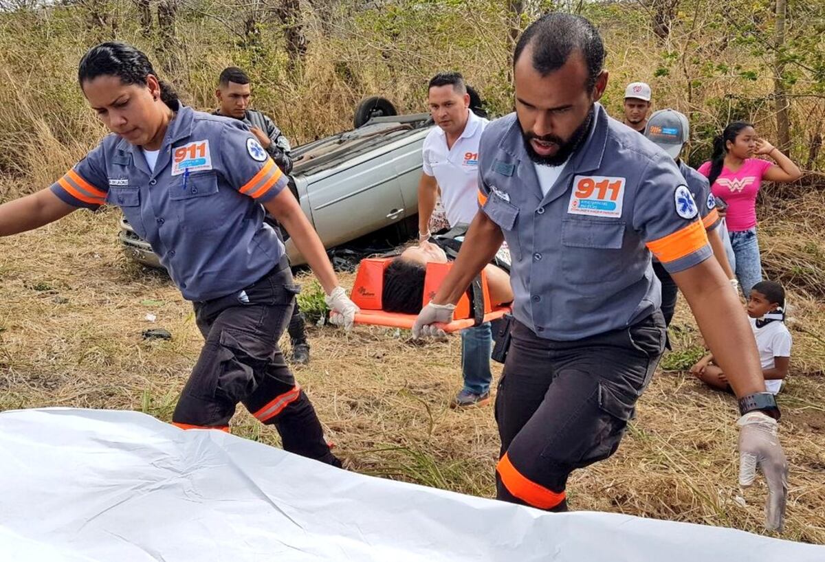 Se registra vuelco en El Copé de Coclé y deja tres heridos