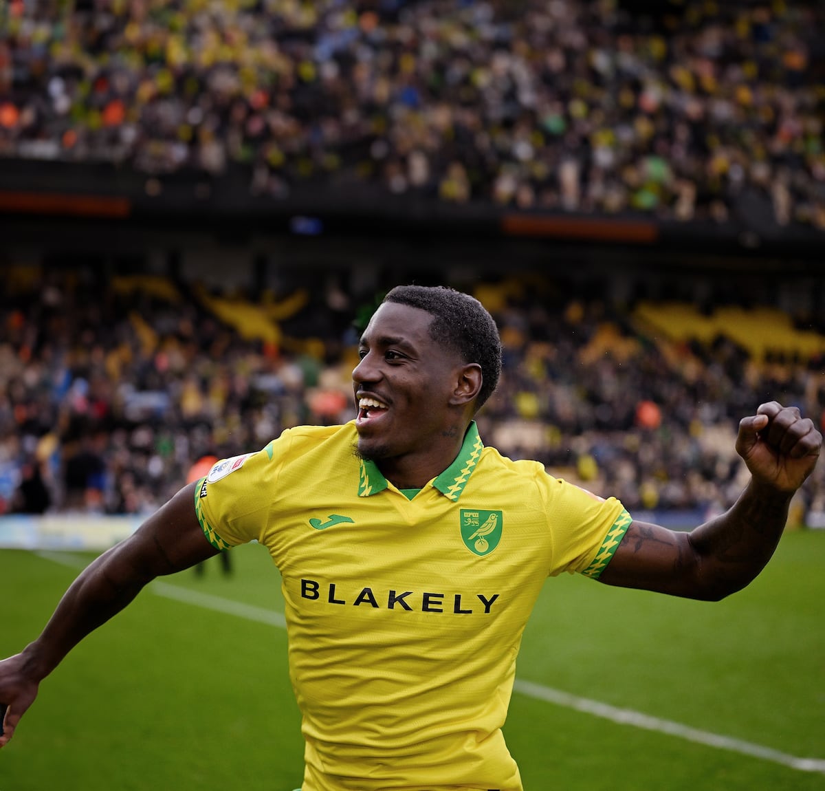 José Córdoba responde y Norwich golpea al Leicester