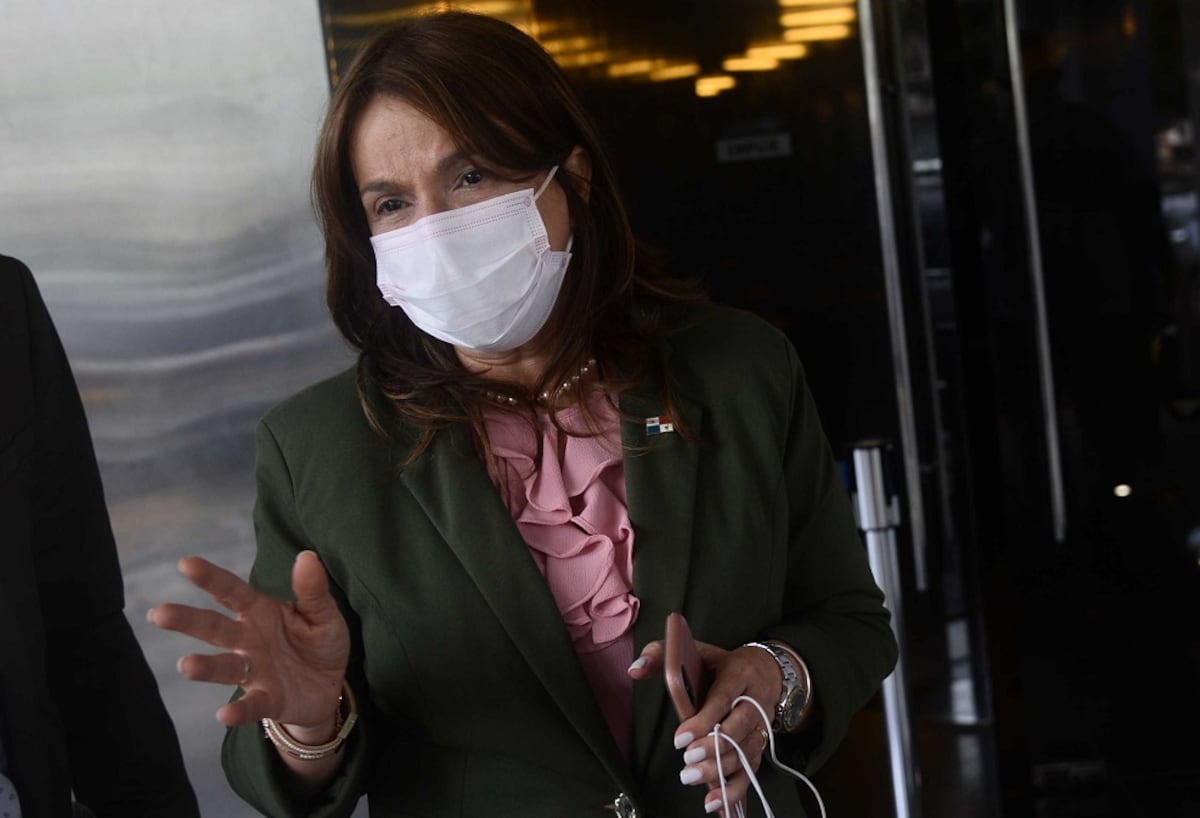 Ministra de Educación a graduandos de la promoción 2020: ‘Son tiempos difíciles que esta juventud ha superado con tenacidad y valentía’