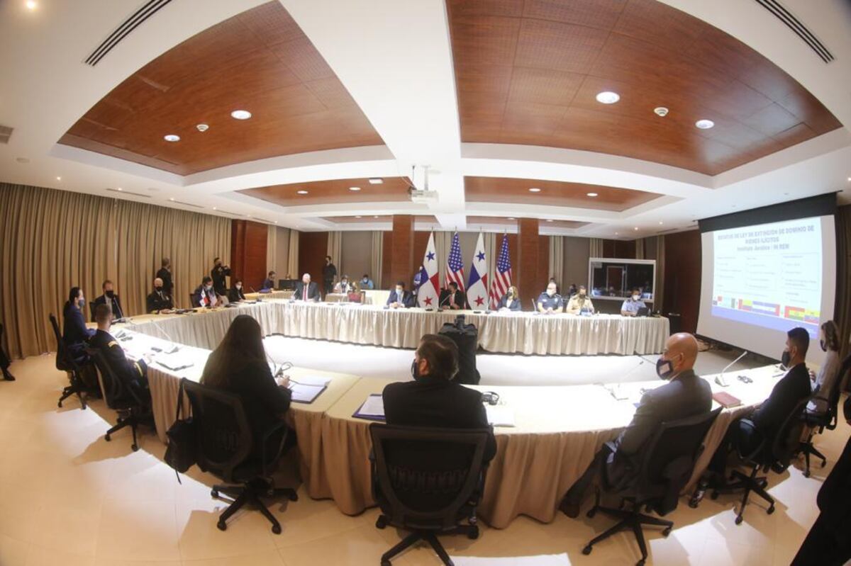 Panamá y Estados Unidos intercambian información sobre transparencia y  seguridad 