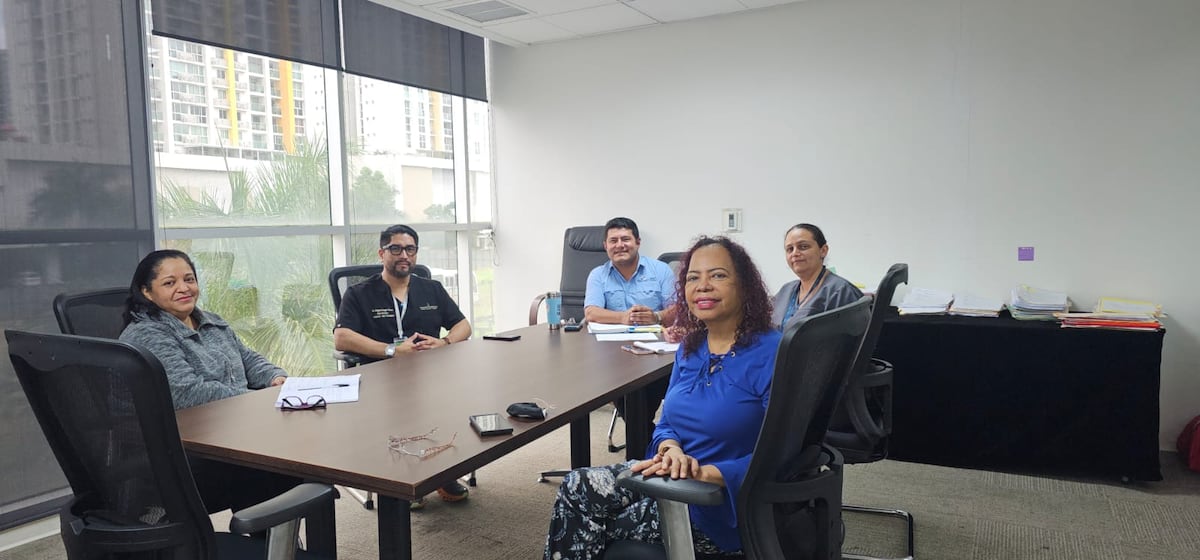 Reunión entre DGSP y Minsa busca fortalecer los servicios médicos en cárceles del país