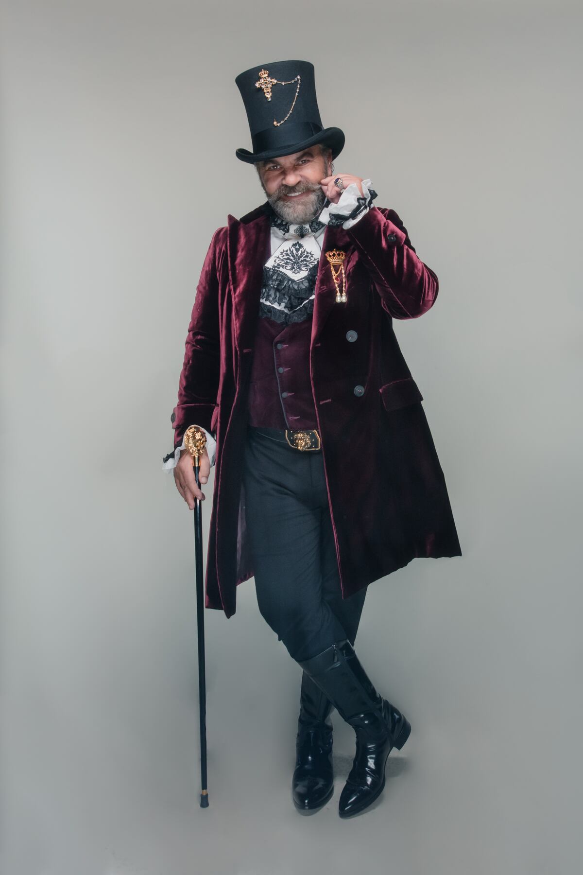 Mi Diario estuvo presente en la conferencia virtual. El Señor de la Canción, Mijares hace el lanzamiento de su disco con temas navideños