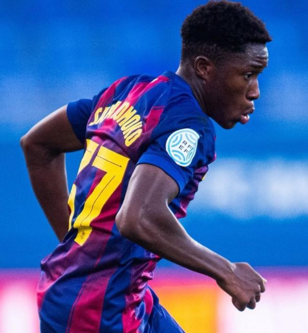 Nomoko, la joya del Barcelona, se rompe la rodilla y estará un año fuera