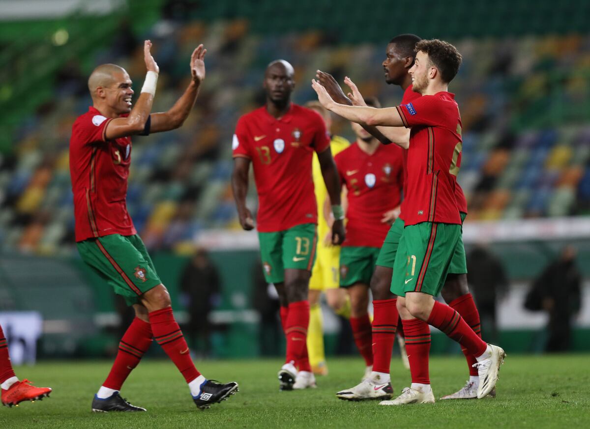 Portugal consigue goleada sin Cristiano Ronaldo