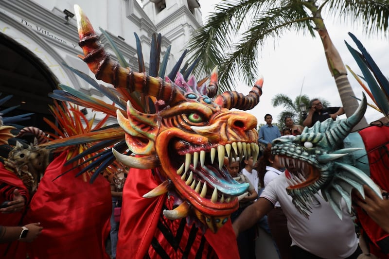 El Corpus Christi vistió de fe y arte las calles de La Villa de Los Santos