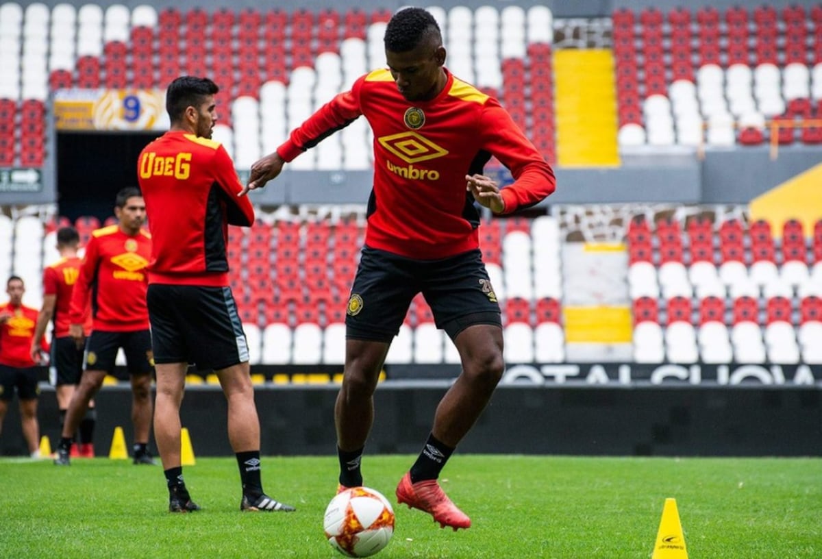 Los panameños se siguen abriendo paso en el fútbol de Europa, ahora el turno podría ser para Jorlian Sánchez