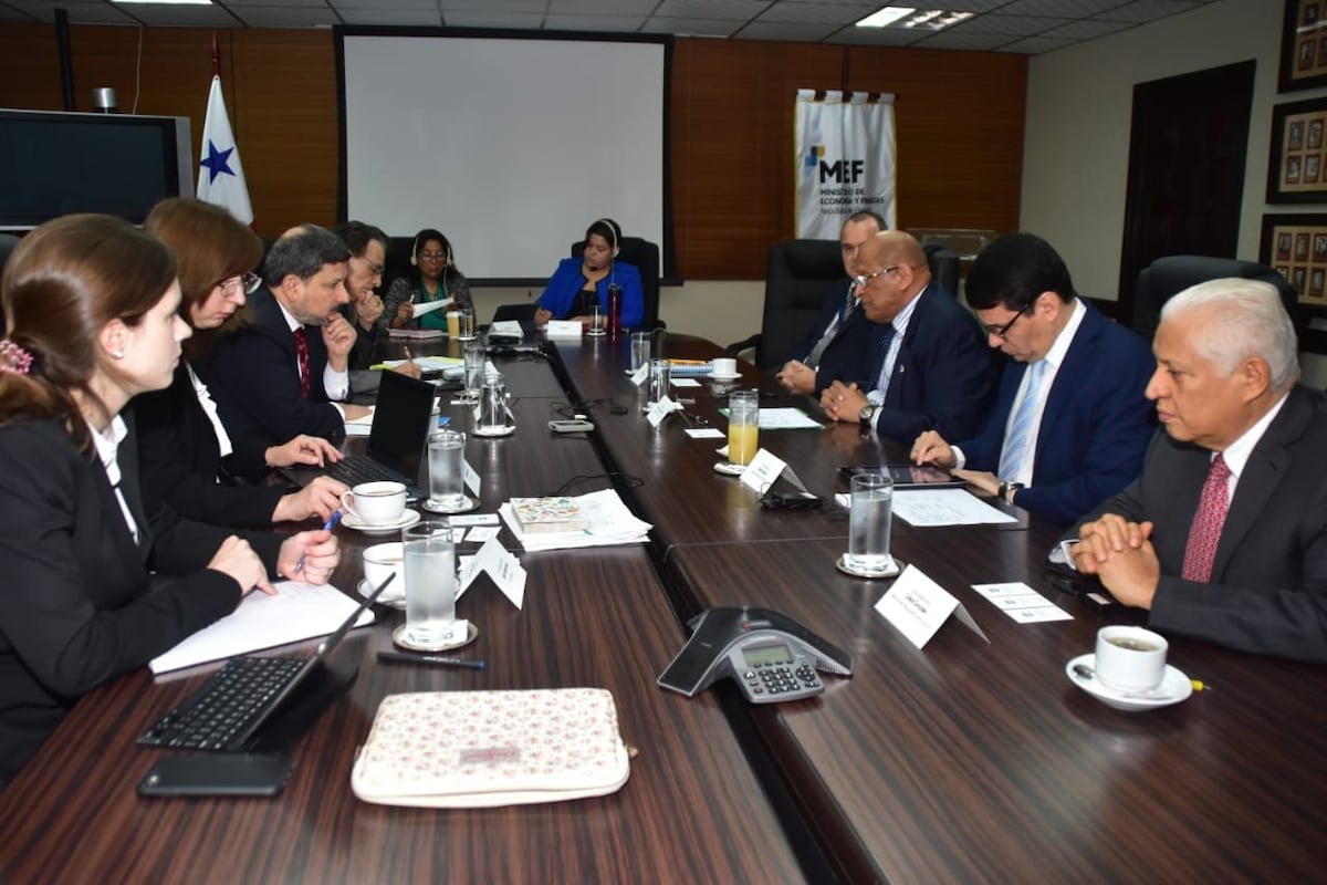 Representantes del Fondo Monetario Internacional visitan Panamá