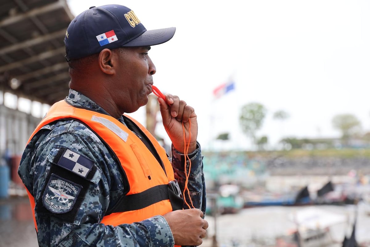 Paseo sin jugarse la vida: los imprescindibles que debes llevar al navegar