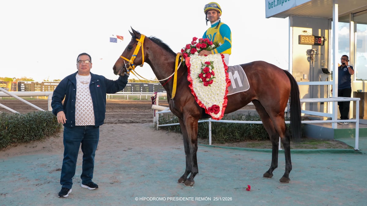 Victoria histórica de ‘Solita’ en homenaje a entrenadores panameños