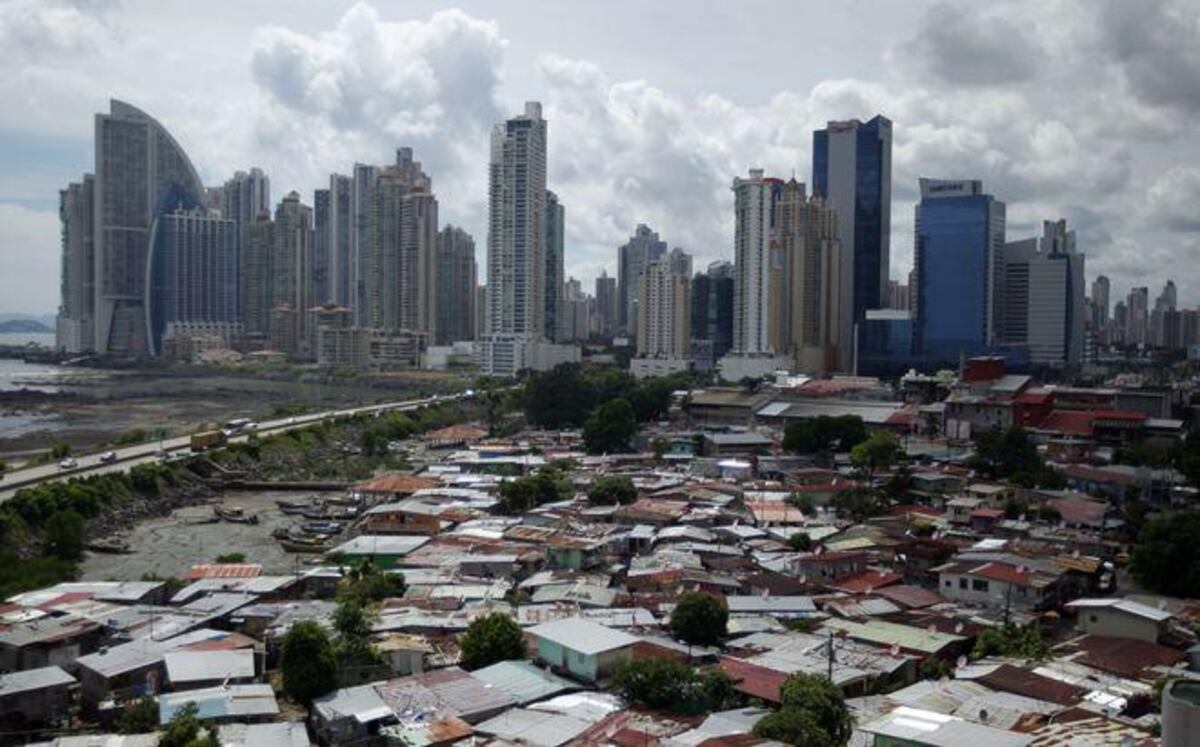 MEF rechaza propuestas de la AN para extender moratoria del impuesto de inmueble