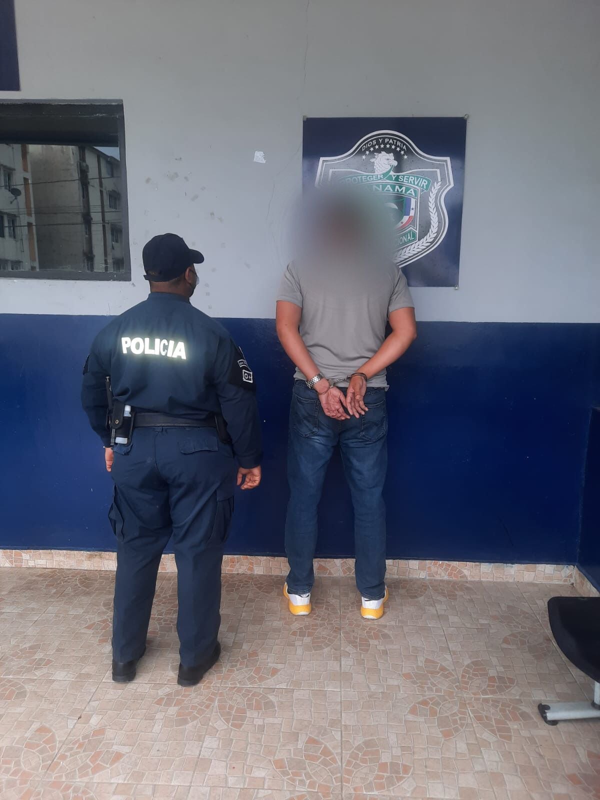 Aprehenden a falso policía en Pedregal . Se hacía pasar por subcomisionado