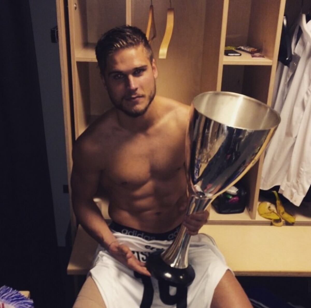 Este jugador de Islandia es considerado un 'sex symbol' y elevó sus seguidores