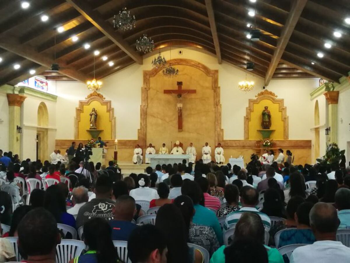 Consagran la nueva Iglesia San Isidro Labrador en Capira
