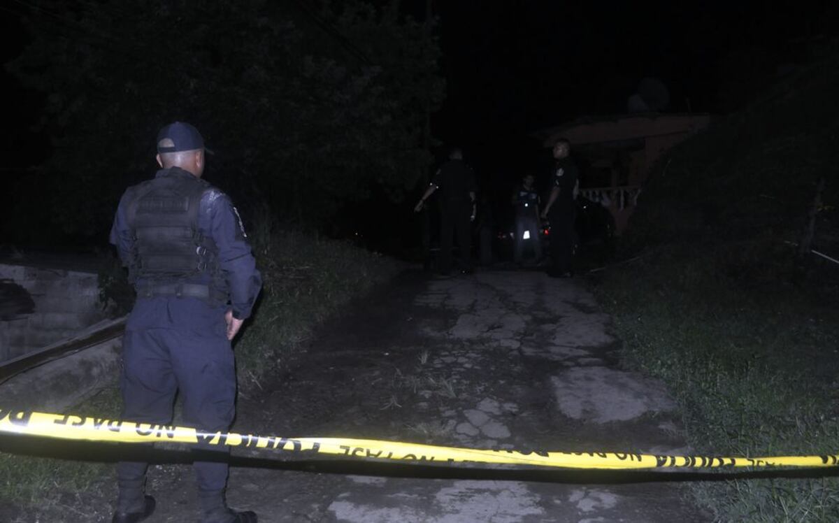 ¡AY, DIOS MÍO! Hombre sufre una muerte cruel en Colón; terminó degollado | VIDEO