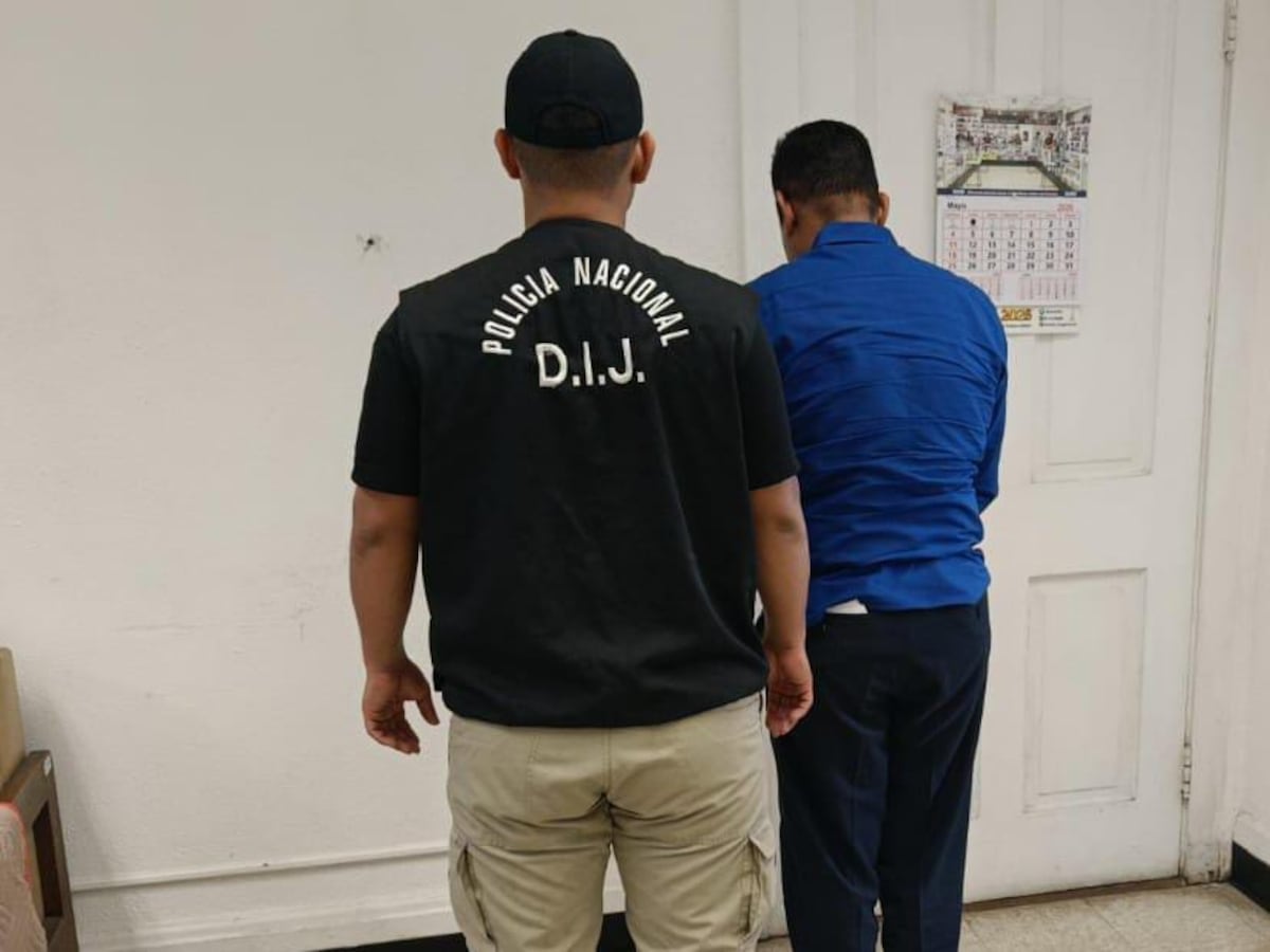 Ni era cura ni tenía bendición. Capturan a funcionario de la CSS por presunta estafa al TE usando nombre de la Iglesia