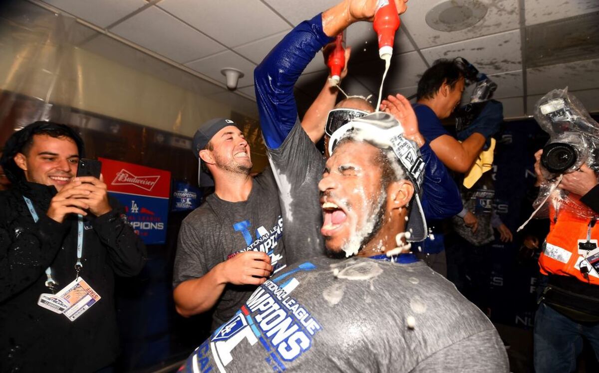 Dodgers clasifican a la Serie Mundial