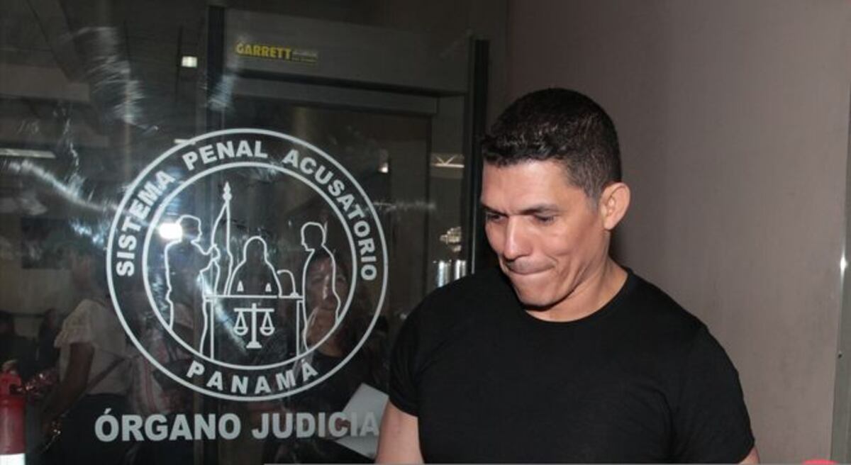 Campeón de Karate Jitsu 2017 y su familia le imputan cargos por golpear a mujer 