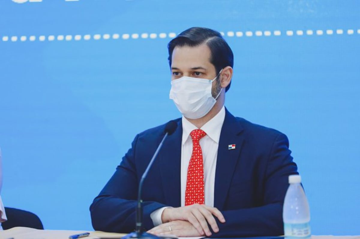 Mici presenta proyecto Emma ante el Pleno de la Asamblea