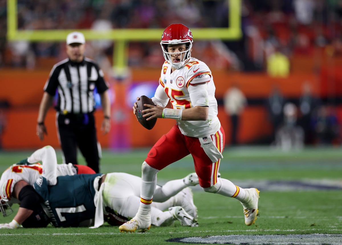 Los Kansas City Chiefs ganan el Super Bowl LVII en un explosivo partido