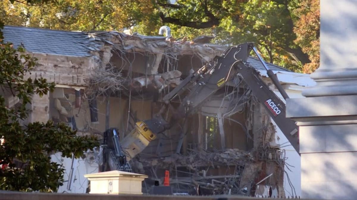 Trump inicia polémica demolición en la Casa Blanca para construir un lujoso salón de baile