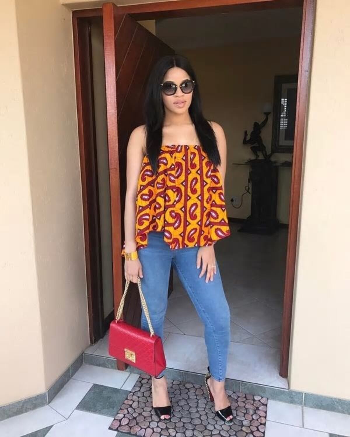 Futbolista se divorció de Miss Nigeria 2013 para casarse con la ganadora de 2014