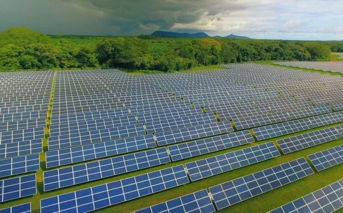 Inauguran Parque Solar Ikakos en la provincia de Chiriquí