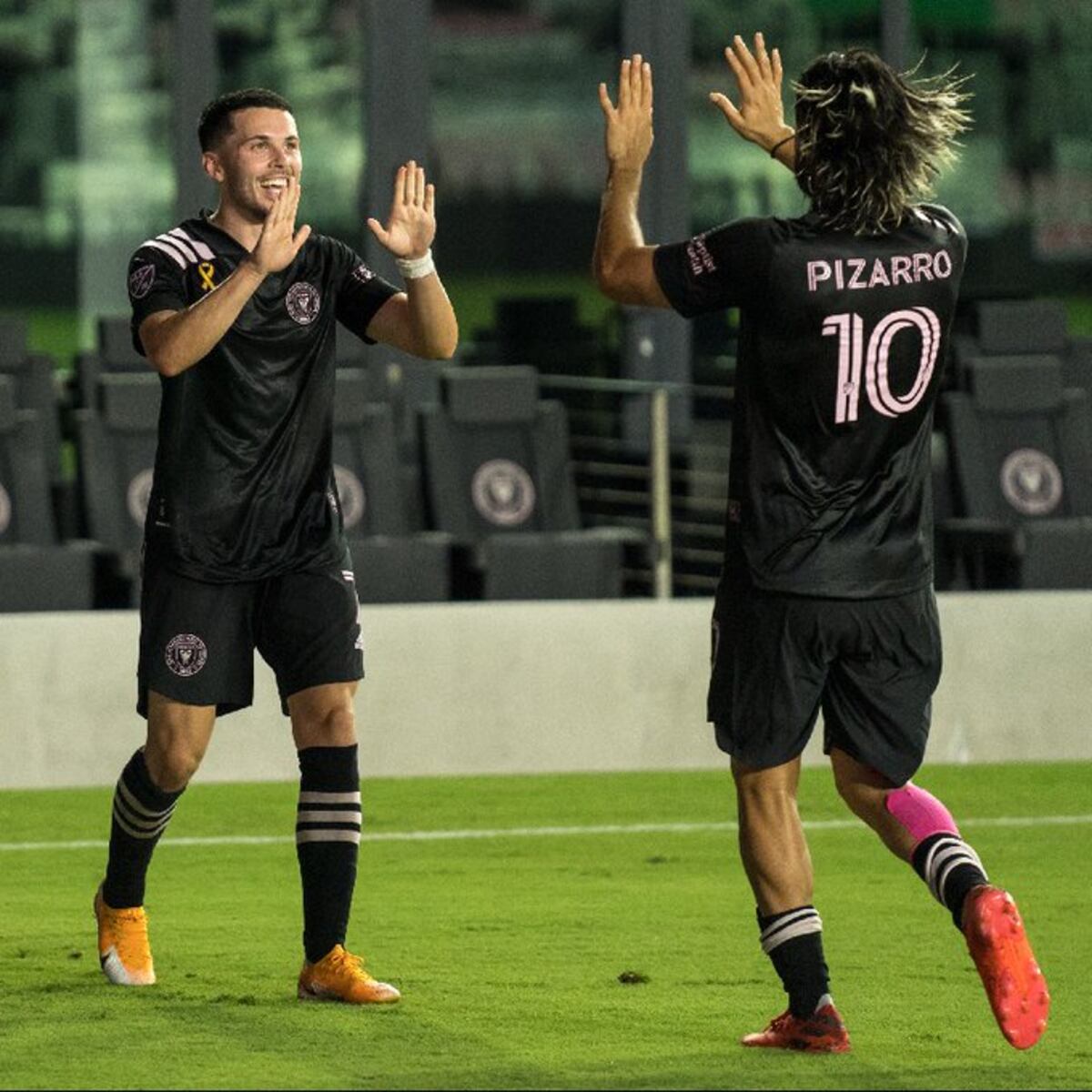 Román Torres no vio acción en la victoria del Inter Miami