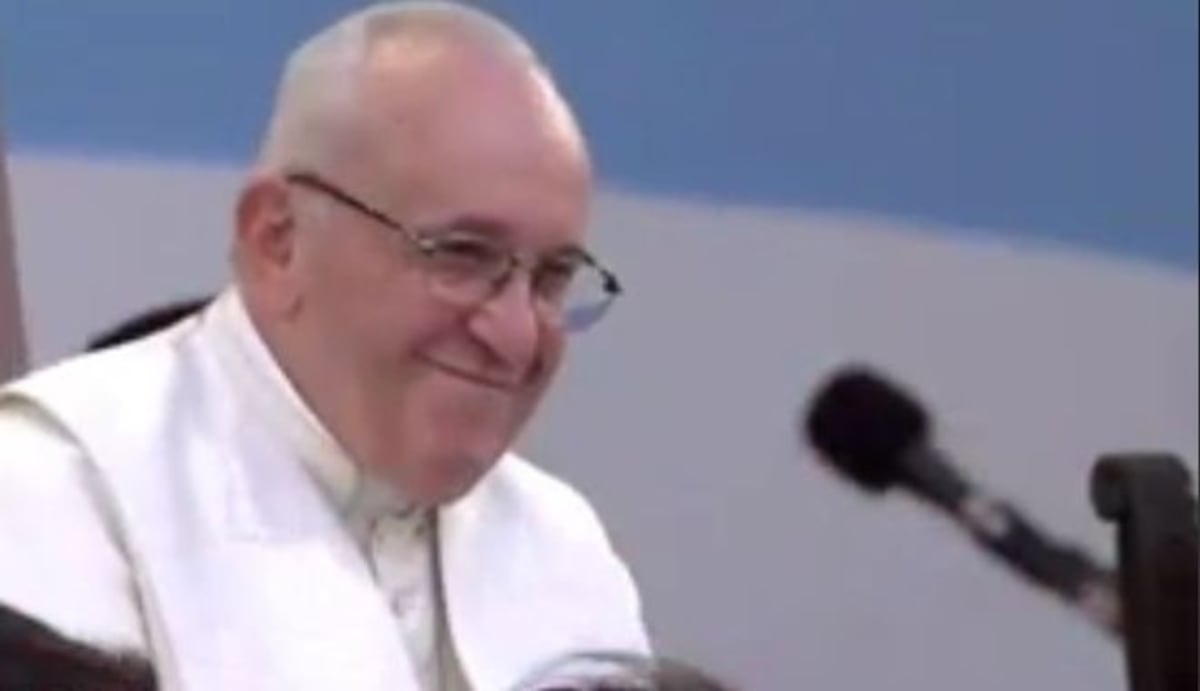 Se desploman.Algunos peregrinos cayeron desmayados en la Cinta Costera. Video