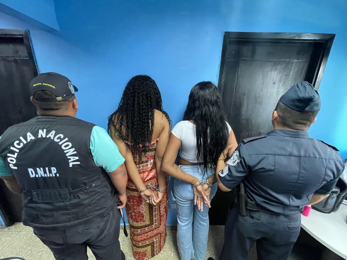 Rayos X delatan a dos mujeres con 34 paquetes de presunta droga en aeropuerto de Albrook