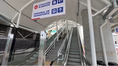 Fuertes vientos afectan pasarela de la estación Albrook del Metro