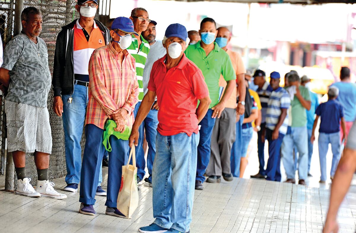 ¡Buenas noticias! Jubilados reciben pago y el bono navideño